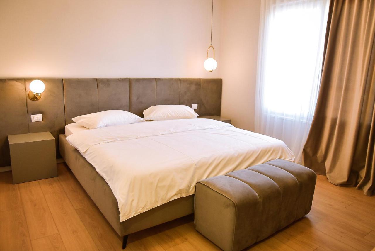 Hotel Jurgen Rinas Екстериор снимка