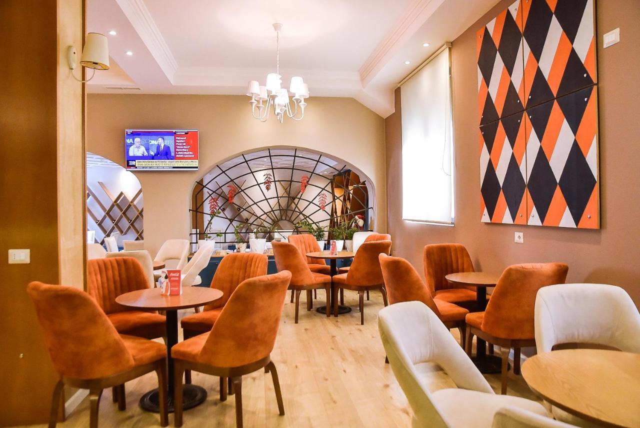 Hotel Jurgen Rinas Екстериор снимка