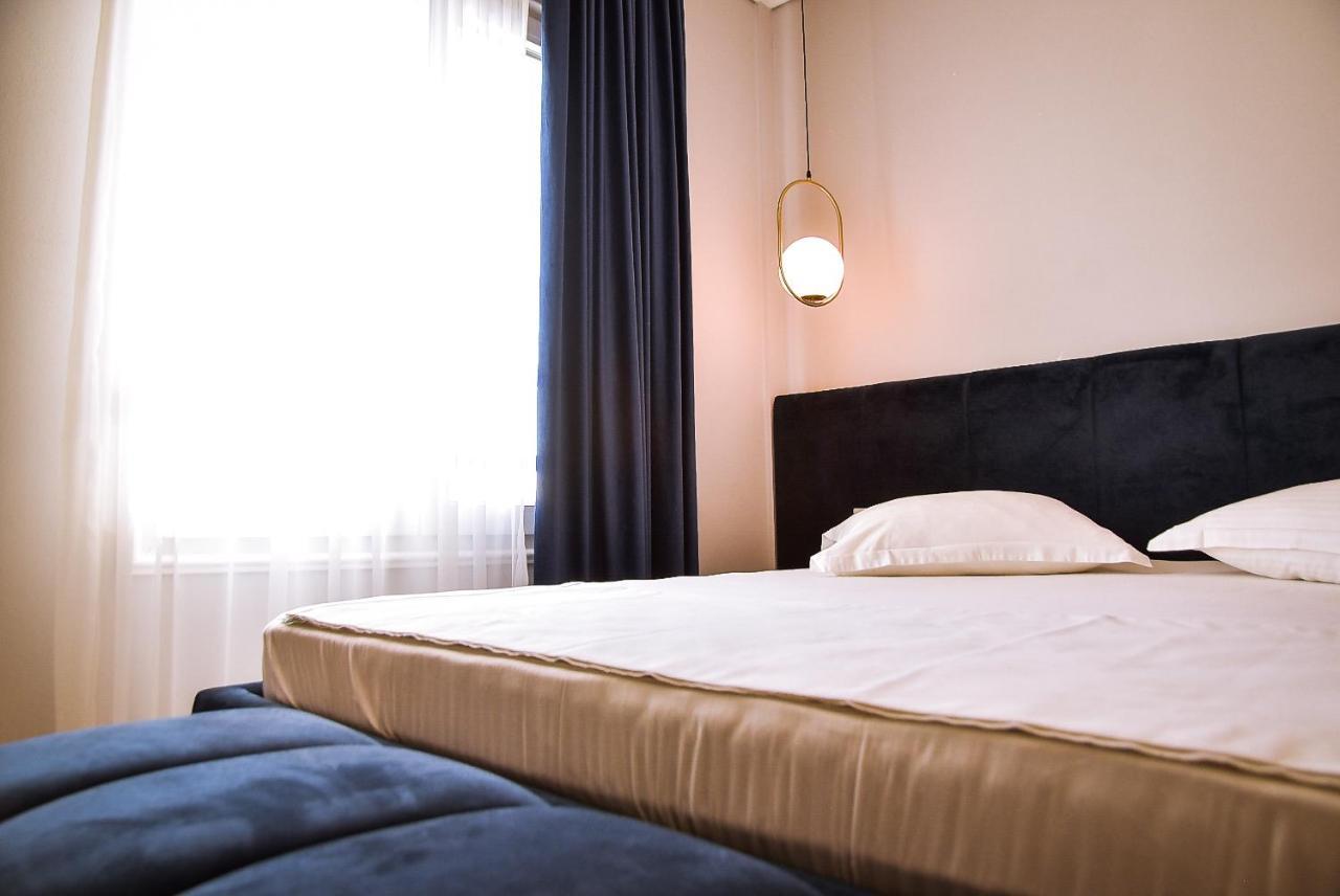 Hotel Jurgen Rinas Екстериор снимка