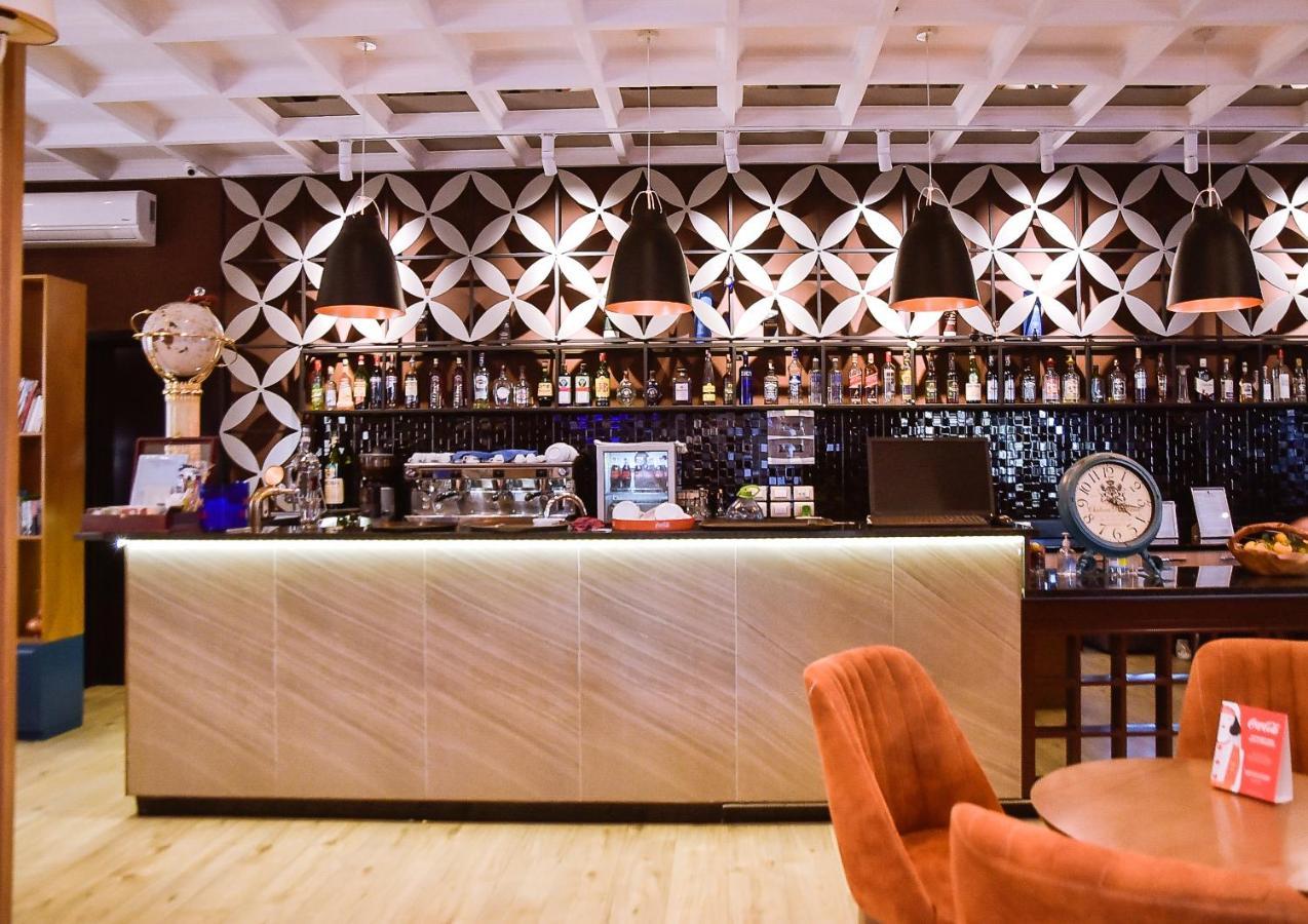 Hotel Jurgen Rinas Екстериор снимка