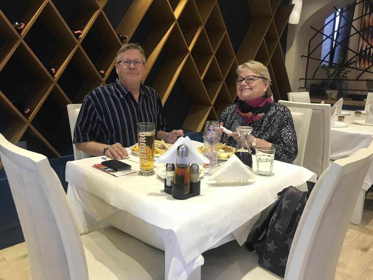 Hotel Jurgen Rinas Екстериор снимка